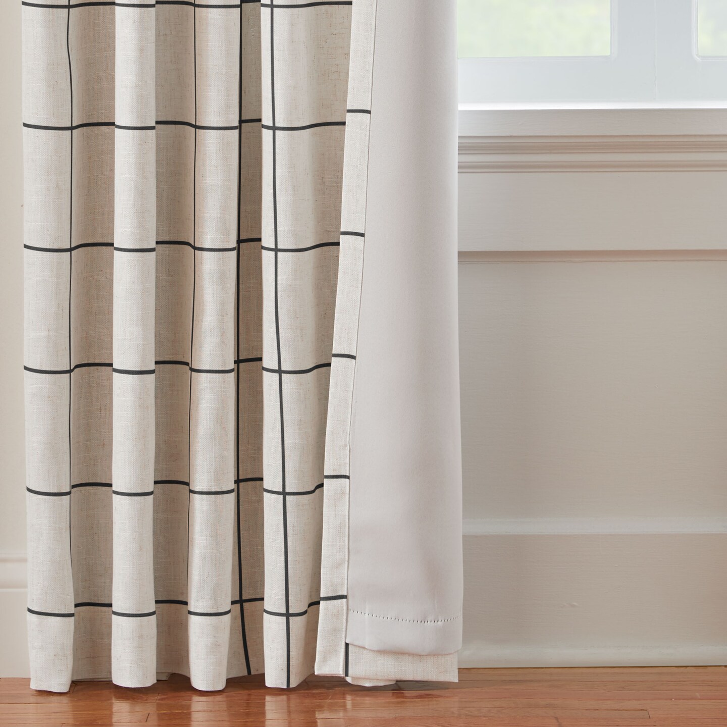 Threadmade Home Brighton Windowpane Plaid Blackout Window Curtain Panel