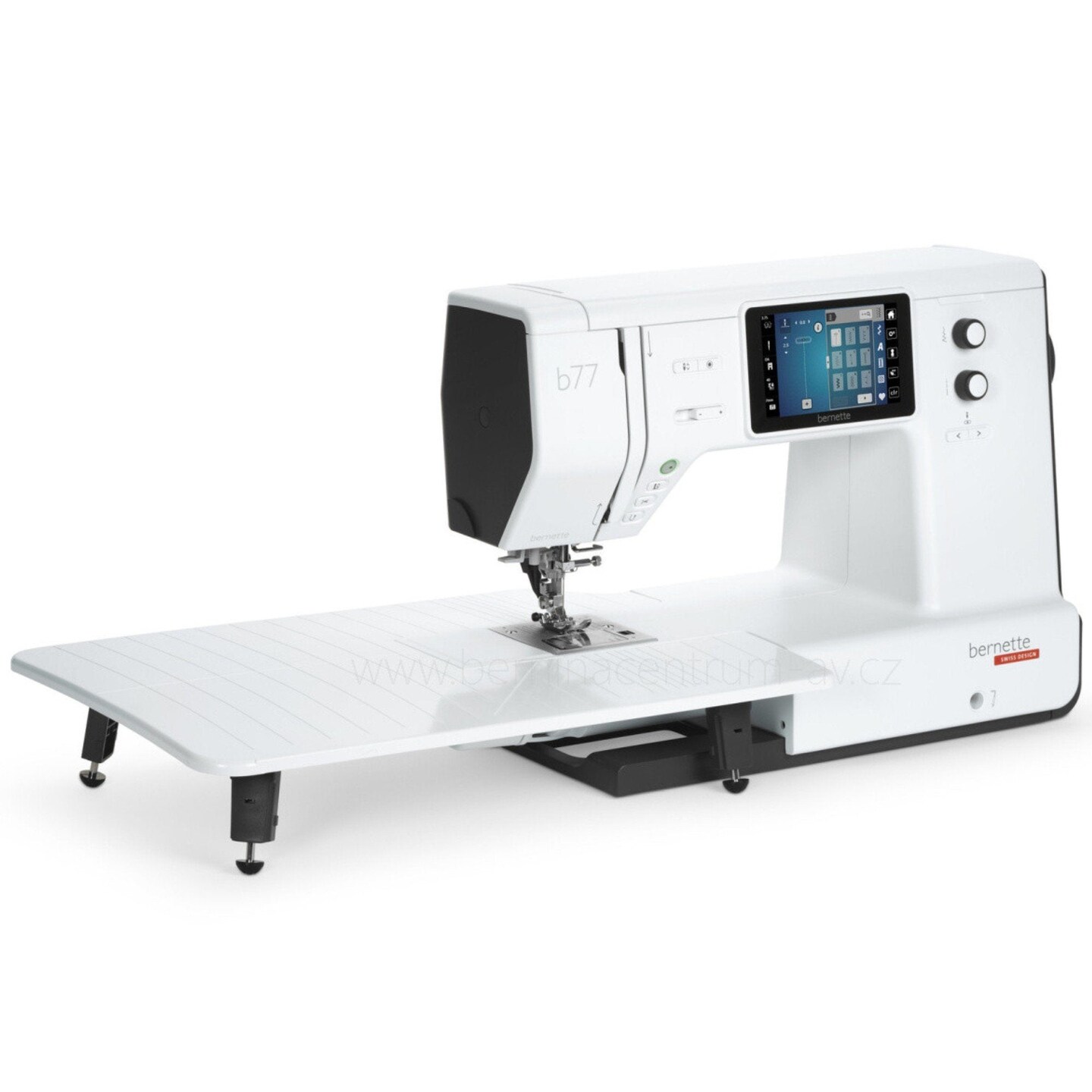 Bernette B77 Deco Sewing &#x26; Quilting Machine Bundle with 100 Thread Spools