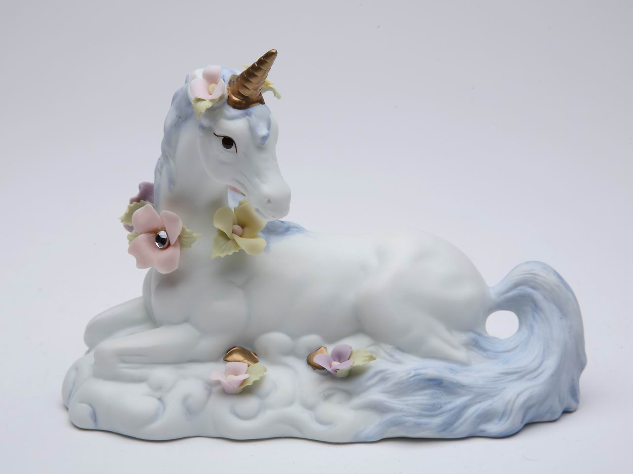 Ceramic Sitting Unicorn Figurine, Home Decor, Gift for Her, Gift for Daughter, Bedroom Decor, Fantasy Decor, Vintage Decor
