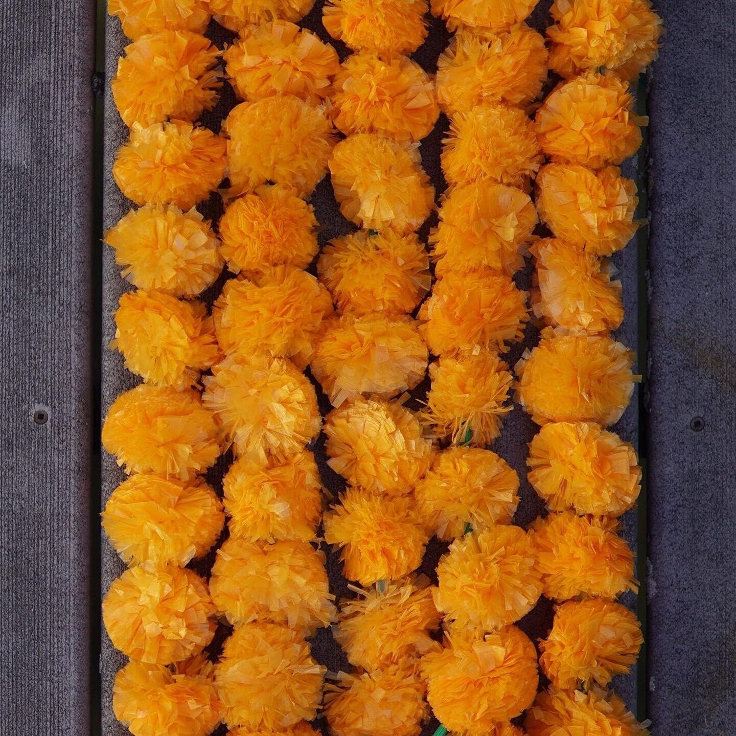Artificial Marigold Flower Garland (Orange)