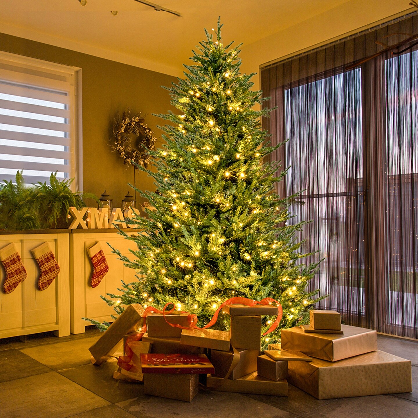 Costway 6/7 FT Pre-Lit Artificial Christmas Tree Hinged 788/1130 Branch Tips & 280/380 LED Lights