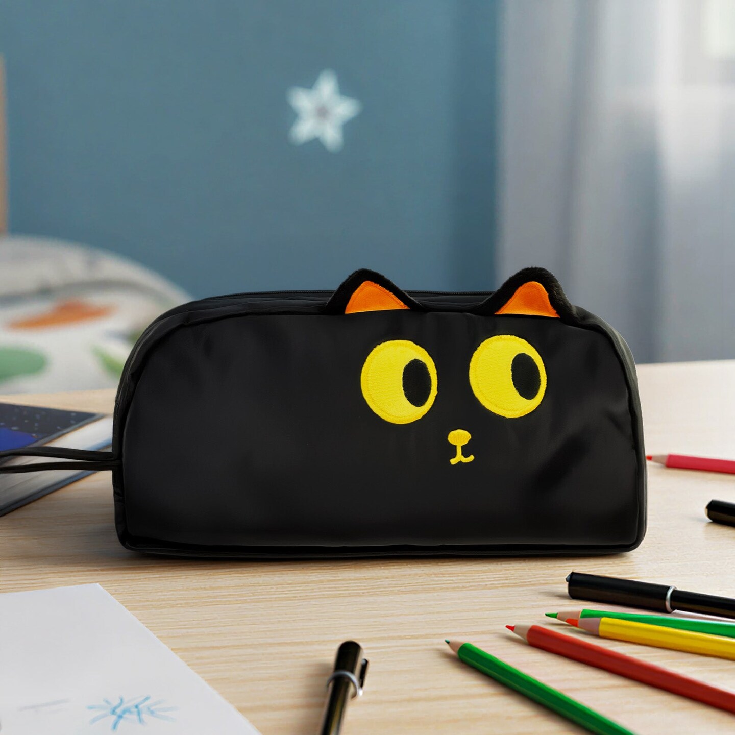 Wrapables 3D Animal Face Pencil Case, Large Capacity 2 Compartment Pencil Pouch for Stationery Tools, Black Cat