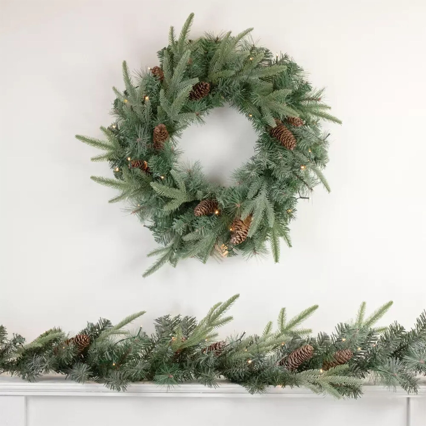 Pre-Lit Mixed Pine and Pine Cone Artificial Christmas Wreath with Warm White LED 24 Inch