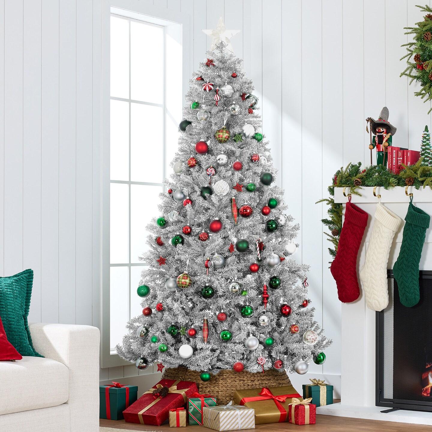 Best Choice Products Artificial Christmas Tree, Premium Pre-Lit Spruce Design, Dense Branches – White Spruce