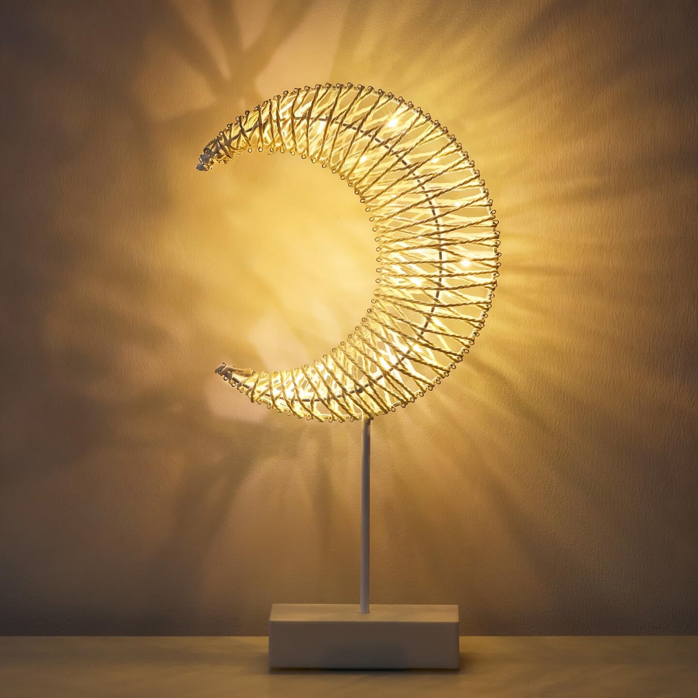 Ramadan Decorations Moon Table Lamp, Moon Shape Rattan Ramadan Desk Lamp Battery Powered Light, Winding Thread LED Crescent Light for Home Bedroom Bedside Desktop Eid Mubarak Decorations