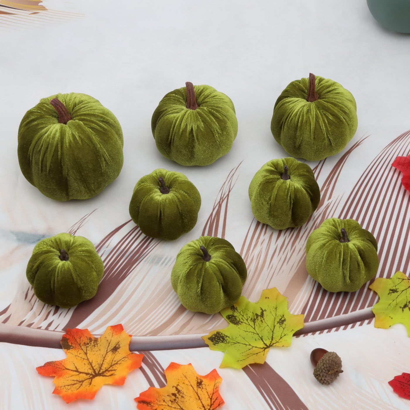 8Pcs Artificial Fall Harvest Pumpkins - Assorted Sizes (Green)