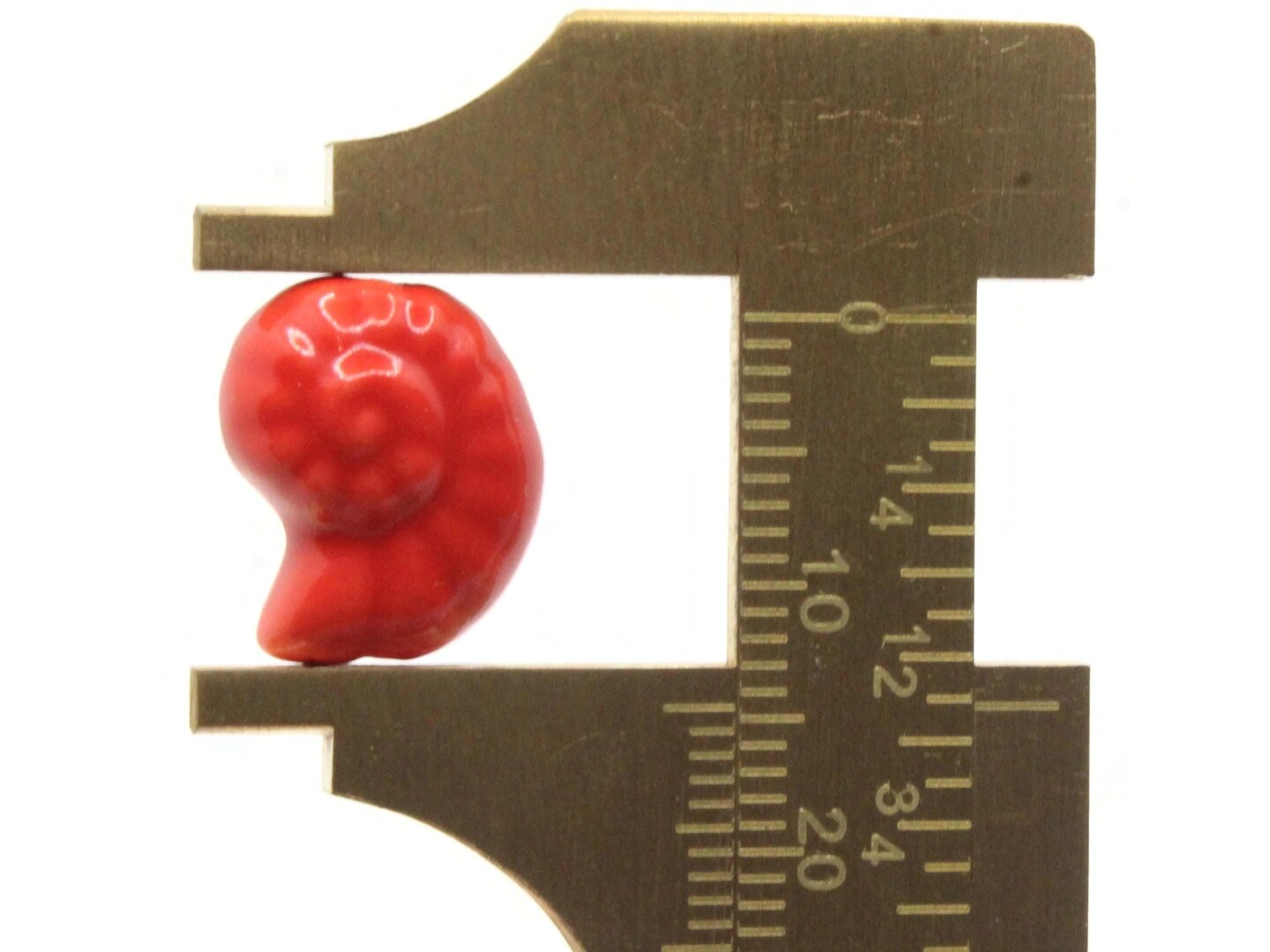 4 14mm Spiral Shell Red Porcelain Glass Beads