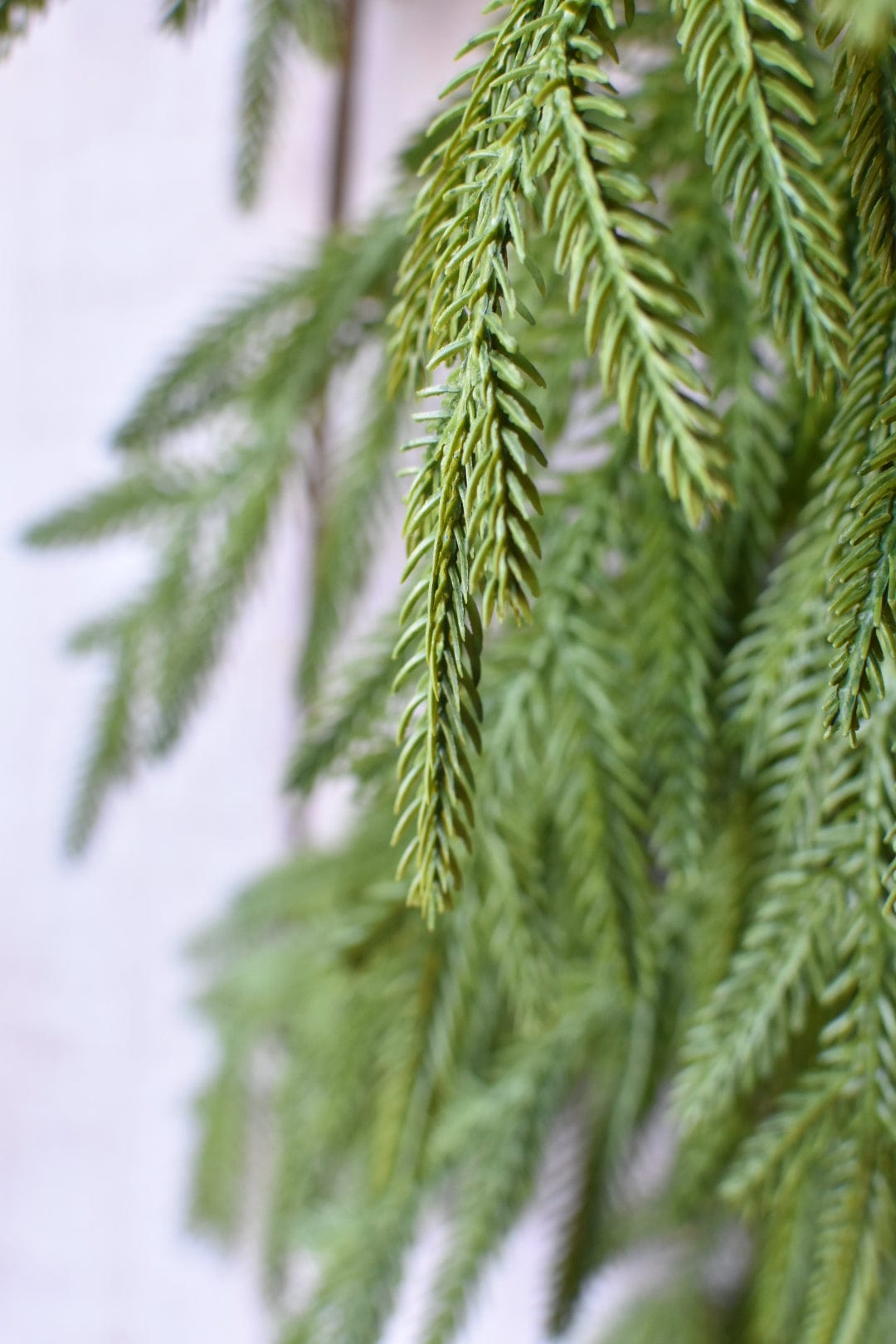 26&#x22; Faux Norfolk Teardrop Swag - Real Touch