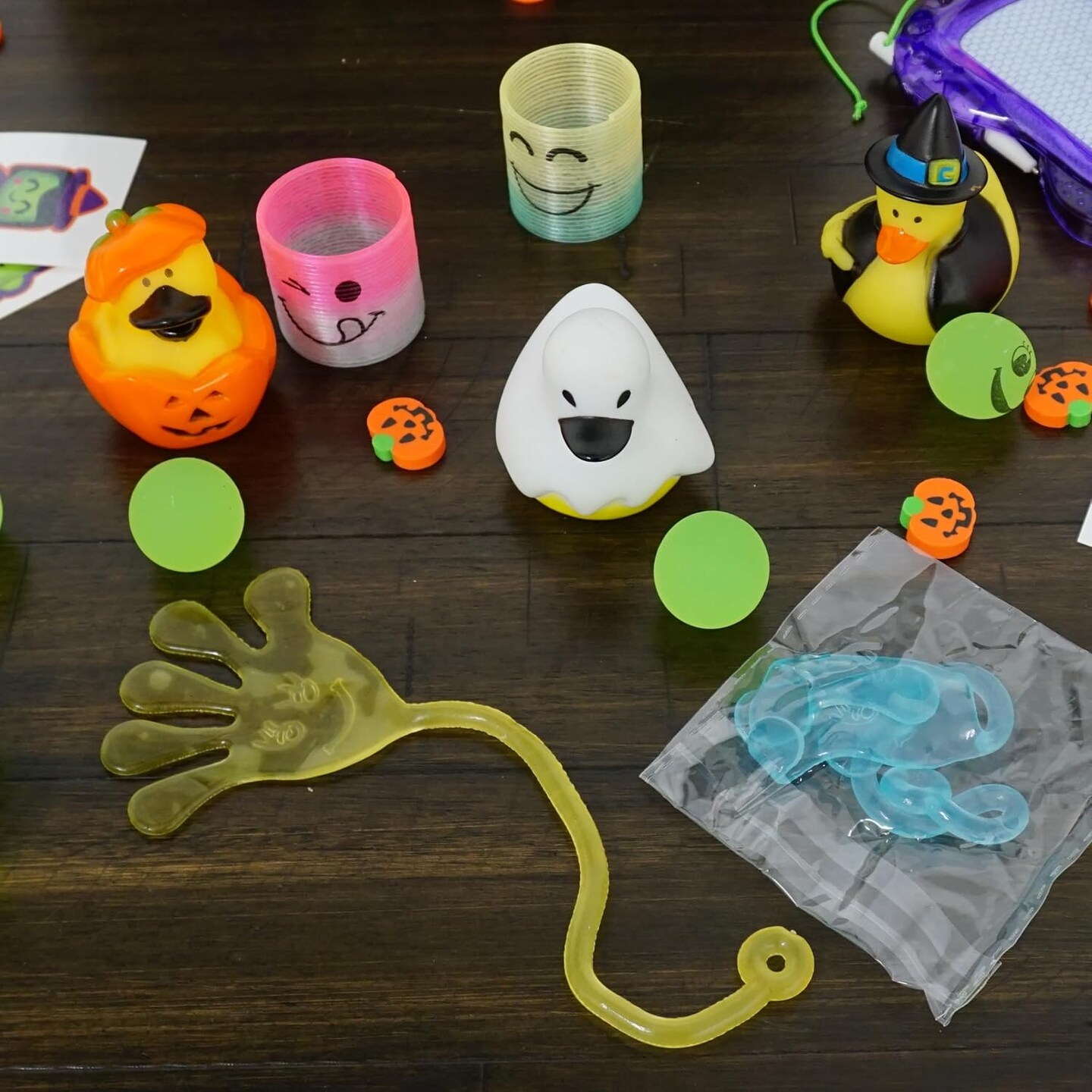 4E's Novelty Halloween Rubber Ducks Bulk 24 Pack – 6 Designs Pumpkin, Cat, Zombie, Witch, Skeleton & Ghost – 2.5" Halloween Party Favors, Goodie Bag Fillers, Jeep Ducking, Trick or Treat Toys