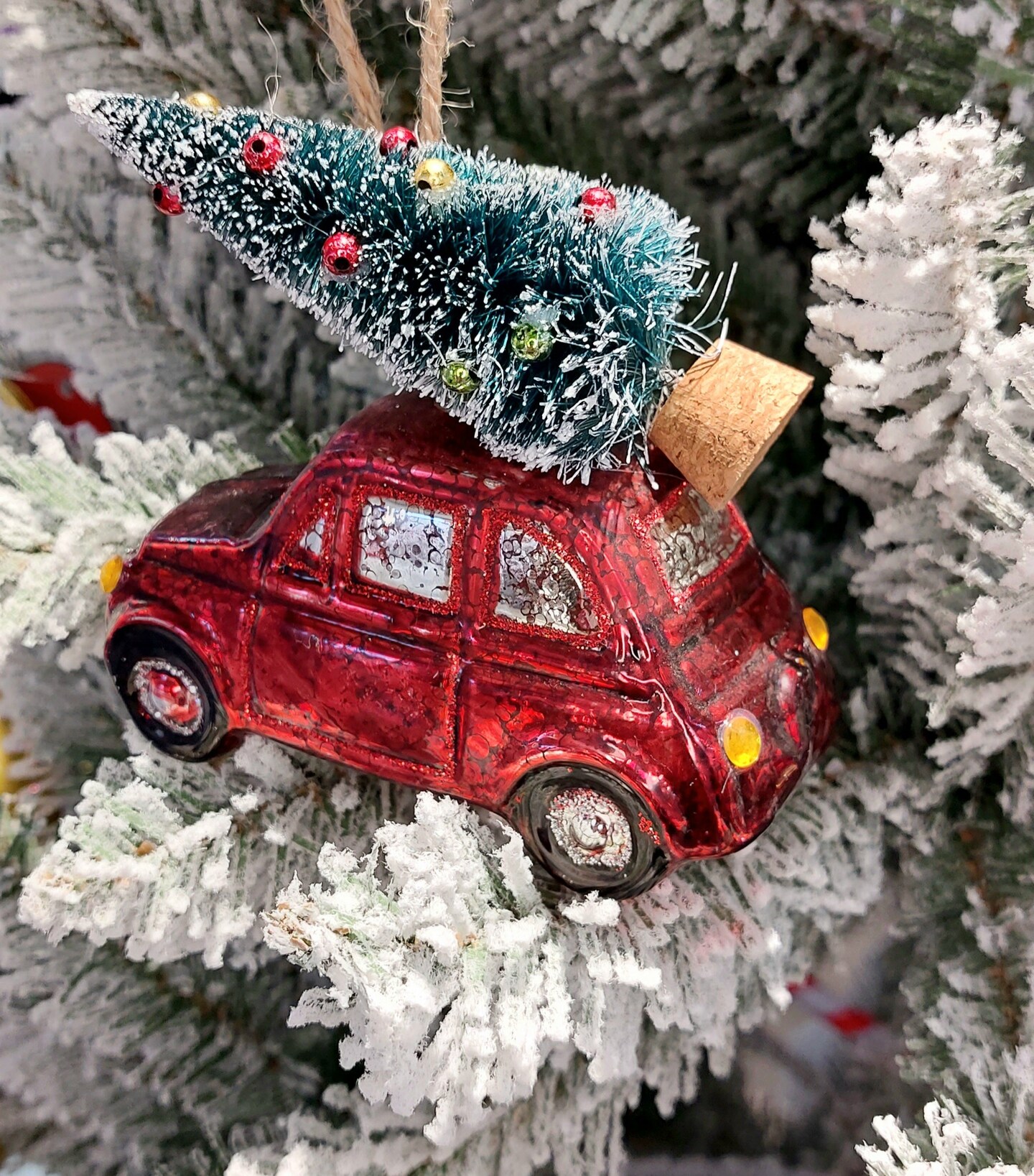 Christmas Glass Ornament - Car with Christmas Tree by Wizardi F07M3-9 HB-SY25266