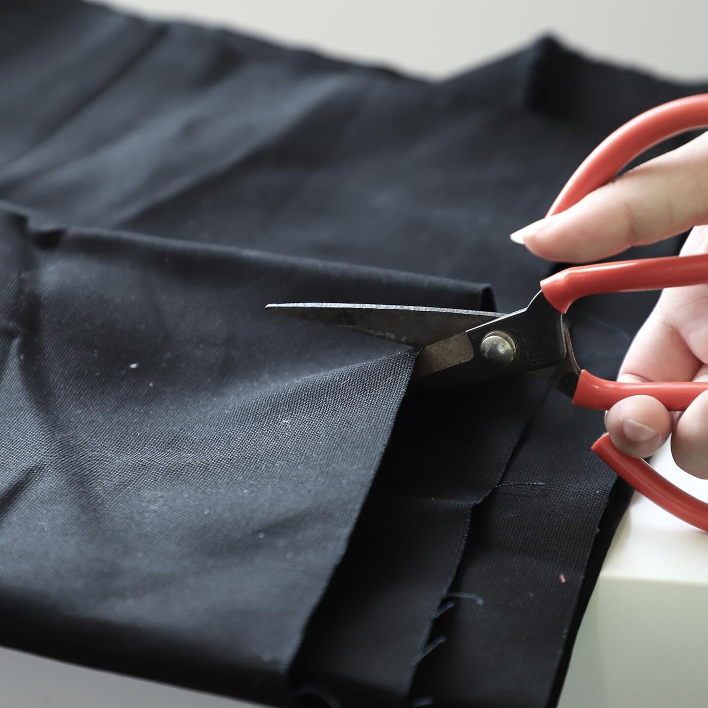 2 Yards Black Premium Cotton Duck Canvas Fabric – 59" Wide 10oz Heavy-Duty Canvas Cloth for Upholstery, Sewing, Home Décor & DIY Crafts