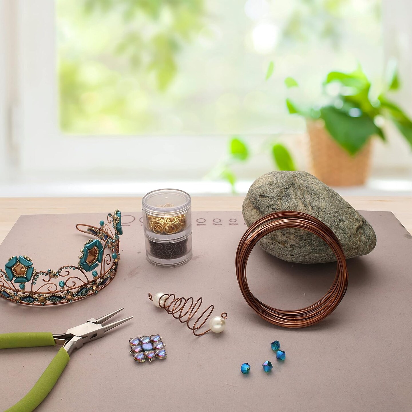 The Beadsmith Half-Round Craft Wire - Wire Elements - Medium Temper - 18 Gauge, 7 Yard Coil - Antique Copper Color - Beading Wire Used for Jewelry Making, Wire Wrapping, and Other DIY Arts & Crafts