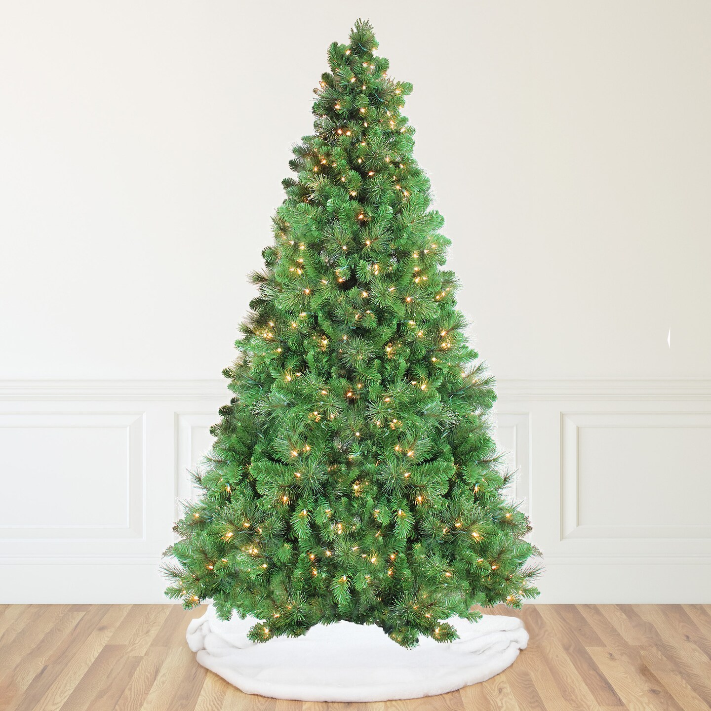 Northlight Pre-Lit Canterbury Spruce with Dew Drops Artificial Christmas Tree - 9&#x27; - Clear Lights