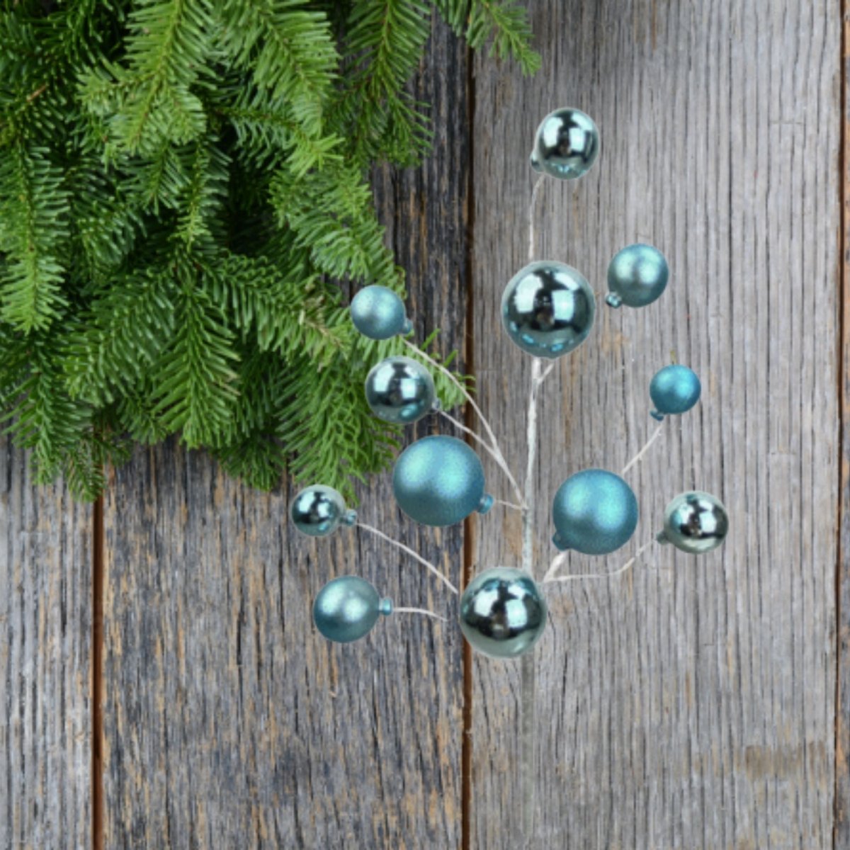 16&#x22; Ornament Ball Pick: Blue