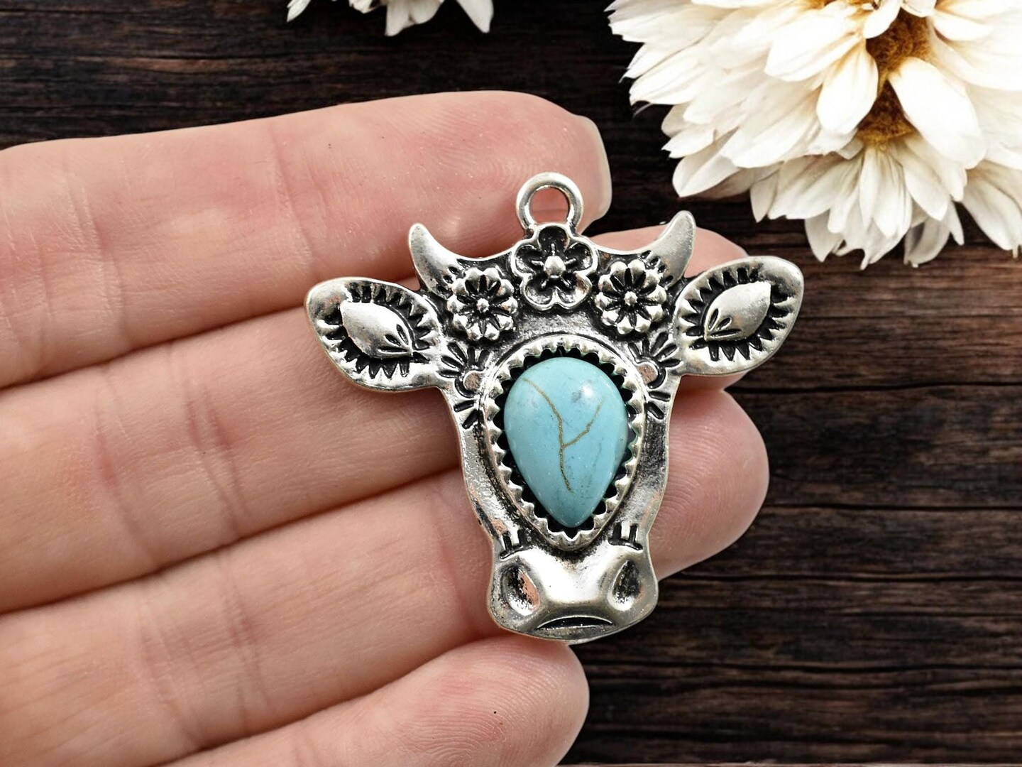 *5* 41x38mm Antique Silver w/Turquoise Boho Floral Cow Head Pendants