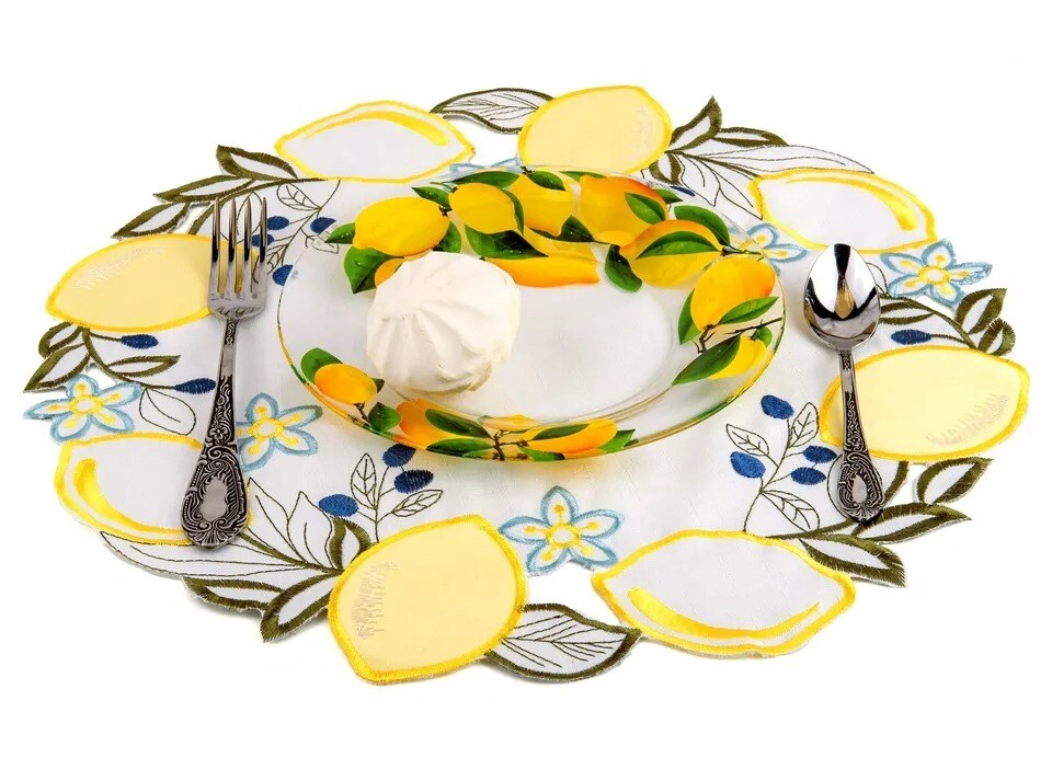 Lemon Placemat Set of 2 Round Doily Vintage Charger Table Mats 15"