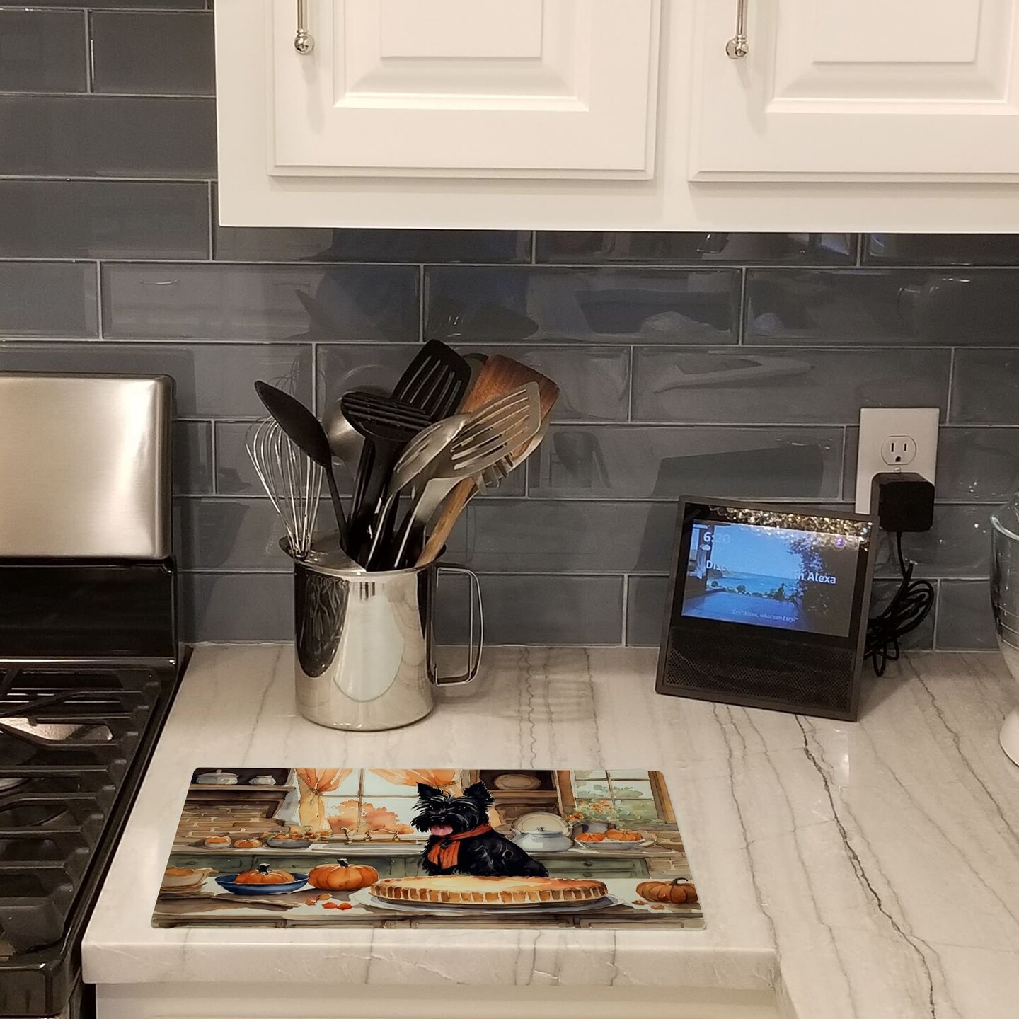 Edge Collections - 15" x 12" - Multicolor - Multicolor Scottish Terrier Decorative Glass Cutting Board - 1 Piece