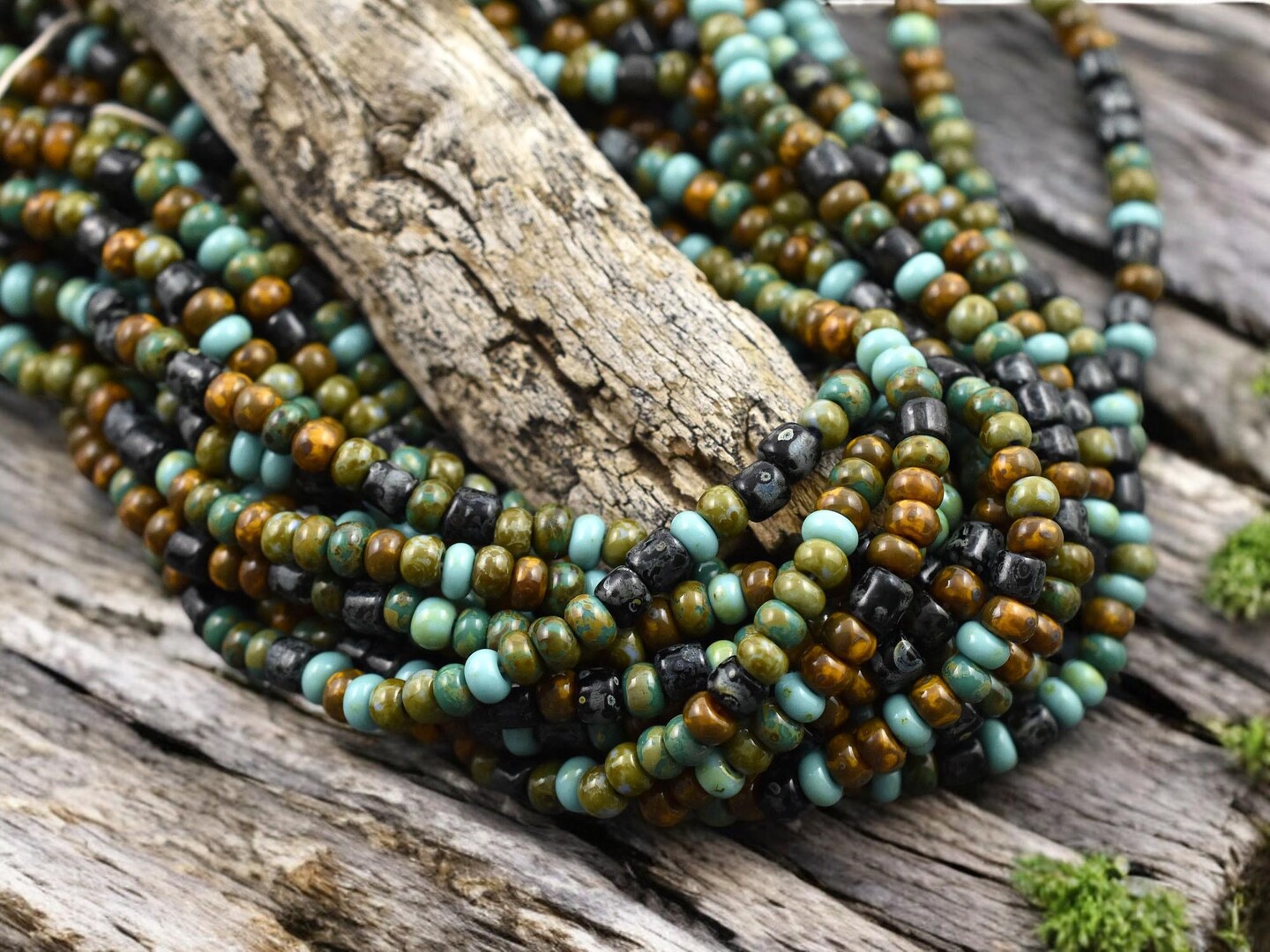6/0 Aged Evergreen Tube Picasso Mix Seed Beads (20&#x22; Strand)