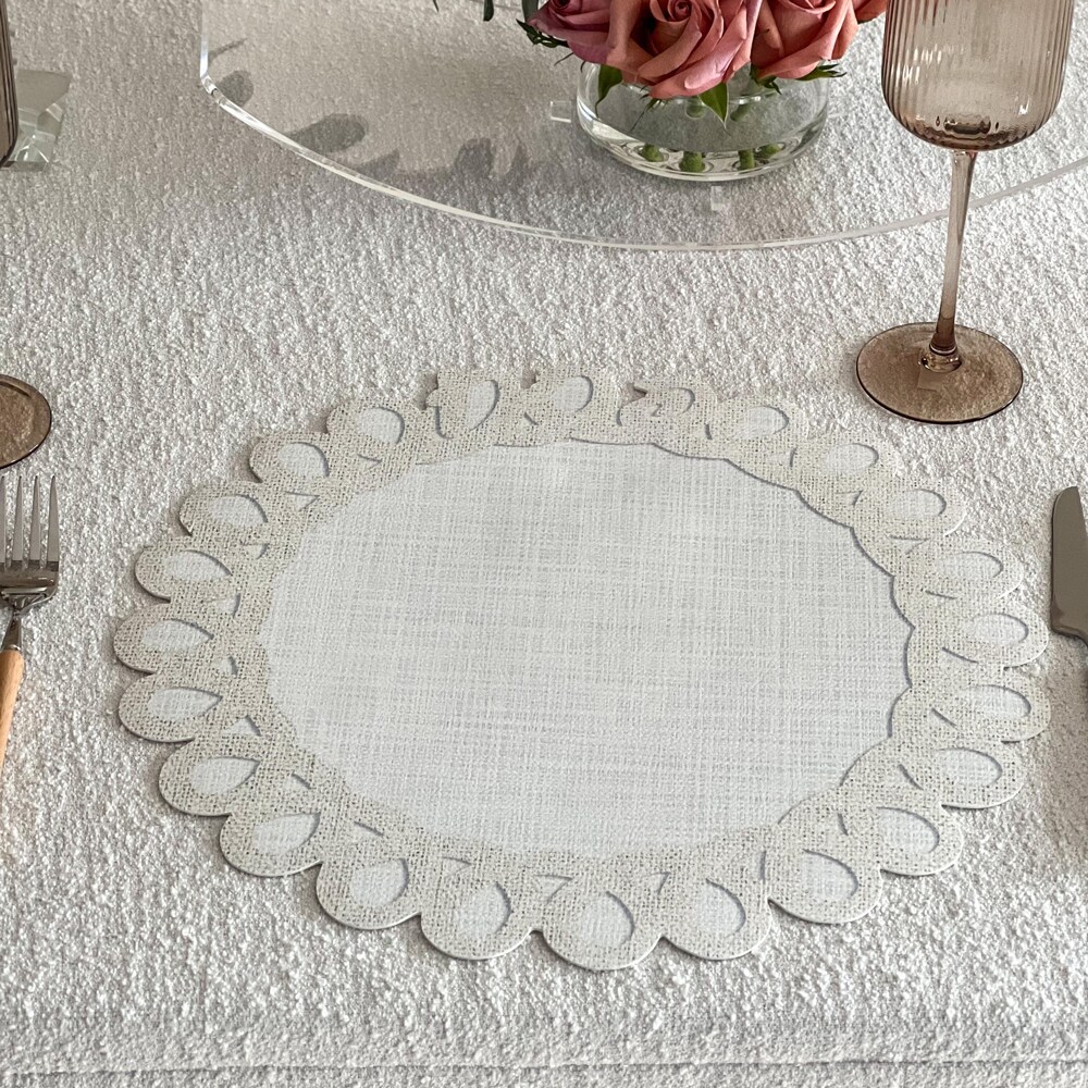 Linen Style Placemat with Scalloped Edge By Kinor Decor
