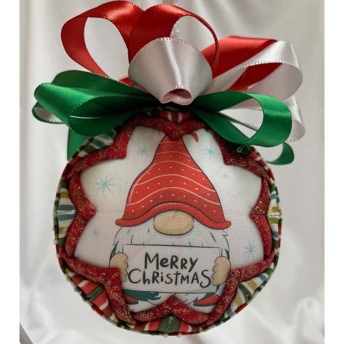 Quilt Magic  Christmas Gnome No-Sew Ornament Kit