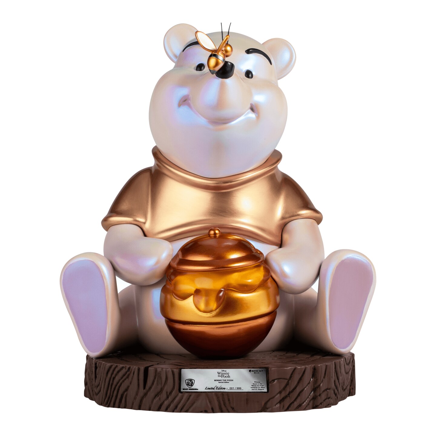 Disney Winnie the Pooh Special Edition Master Craft Table Top Statue