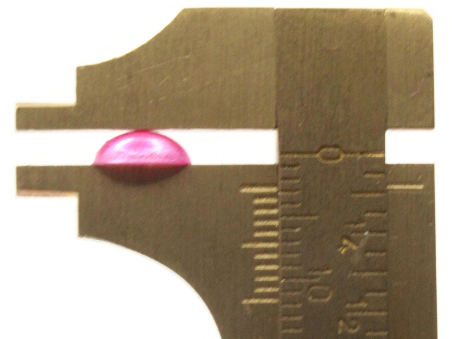 100 8mm x 6mm Bright Pink Pearl Plastic Flatback Oval Cabochons