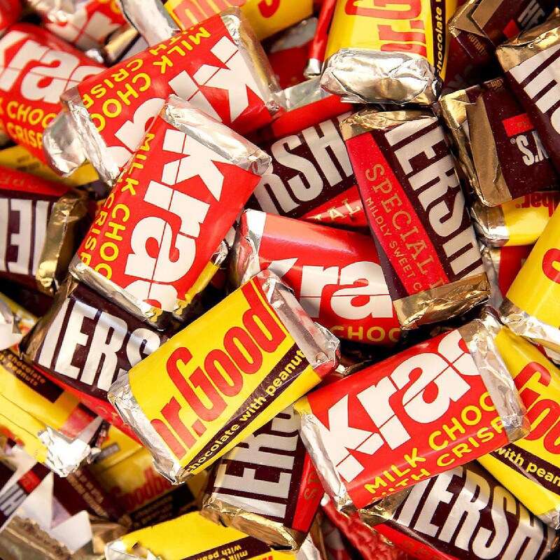 Gold Graduation Candy Party Favors Class of 2025 Hershey’s Miniatures Chocolate 76 Pcs