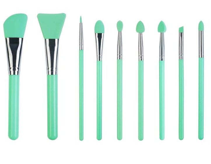 7 Pcs Silicone Makeup Brush Set. Applicators