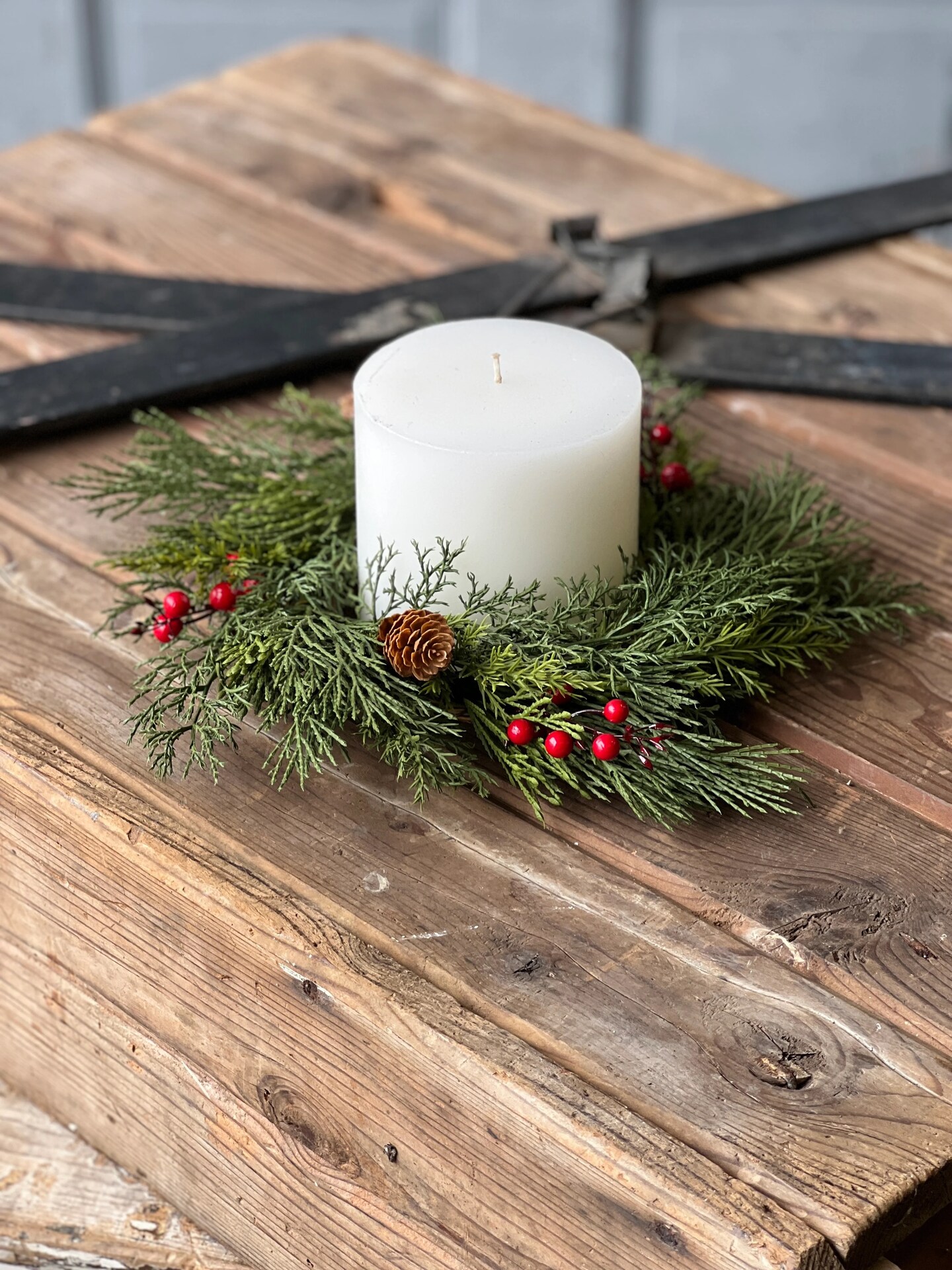 Winterberry Cedar Candle Ring