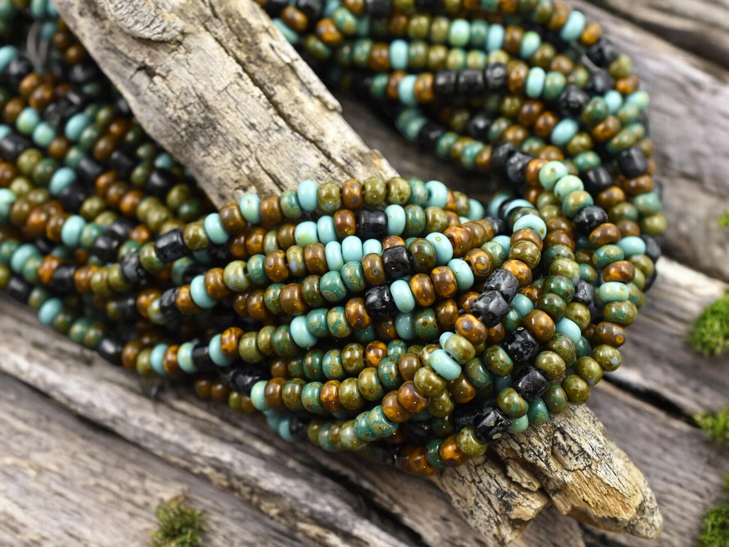 6/0 Aged Evergreen Tube Picasso Mix Seed Beads (20&#x22; Strand)