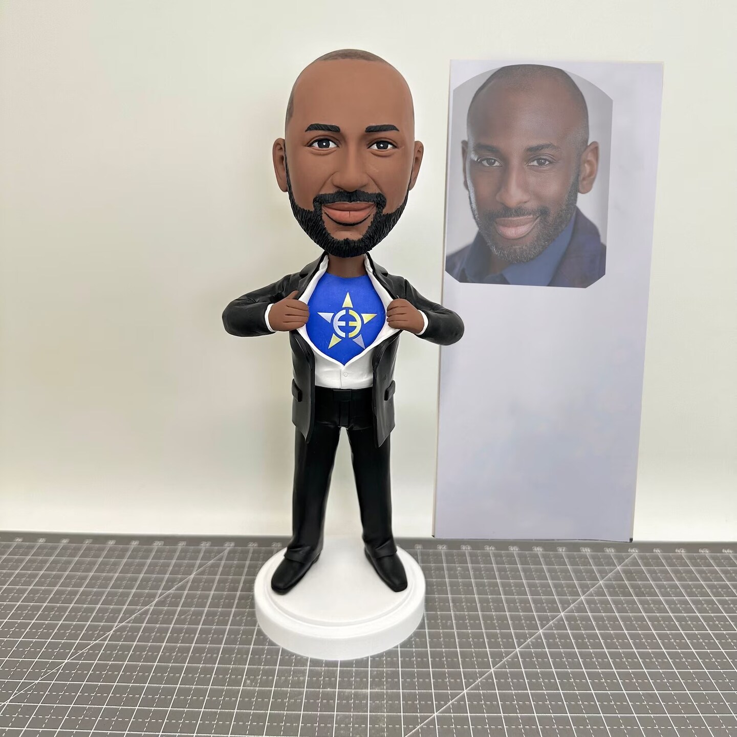 Design your own bobblehead online