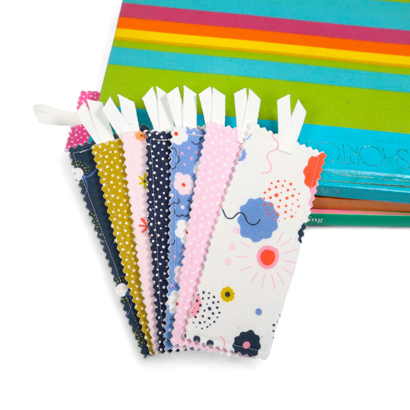 Crosscut Sewing Co.&#xAE; Bookmark Sewing Project Kit for Beginners