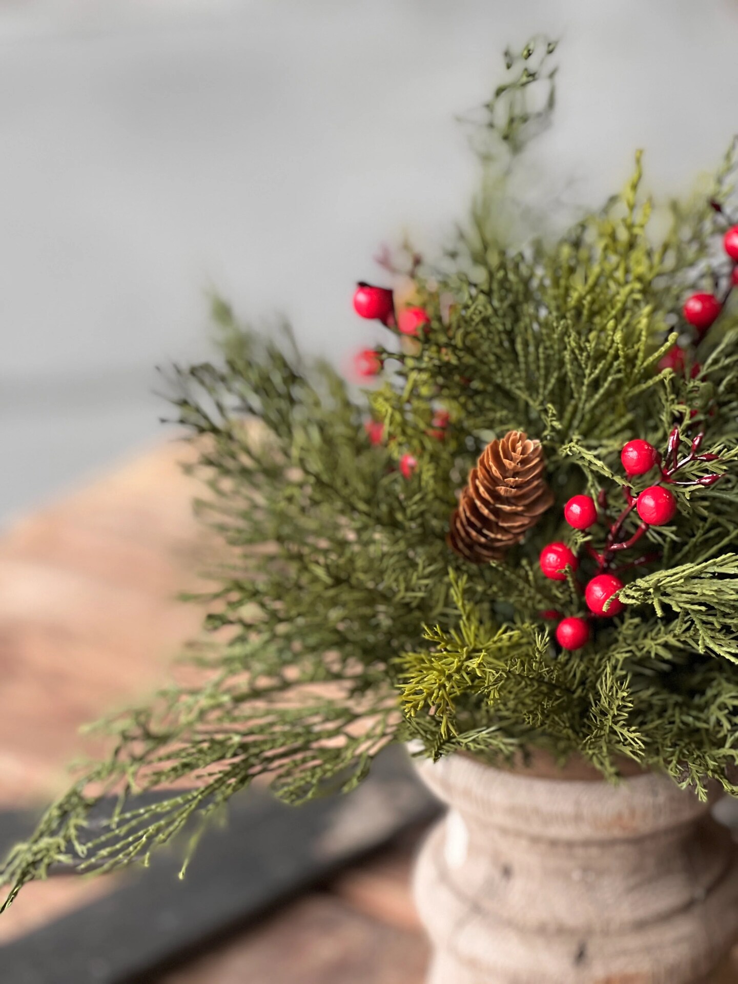 Winterberry Cedar Half Sphere | Topper 11&#x22;
