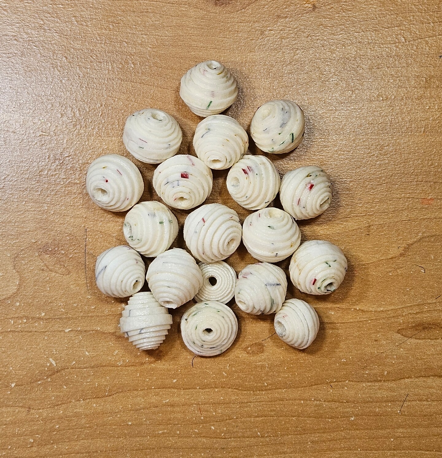 Loose Rolled Cotton Paper Beads, 19 Assorted Sizes, for