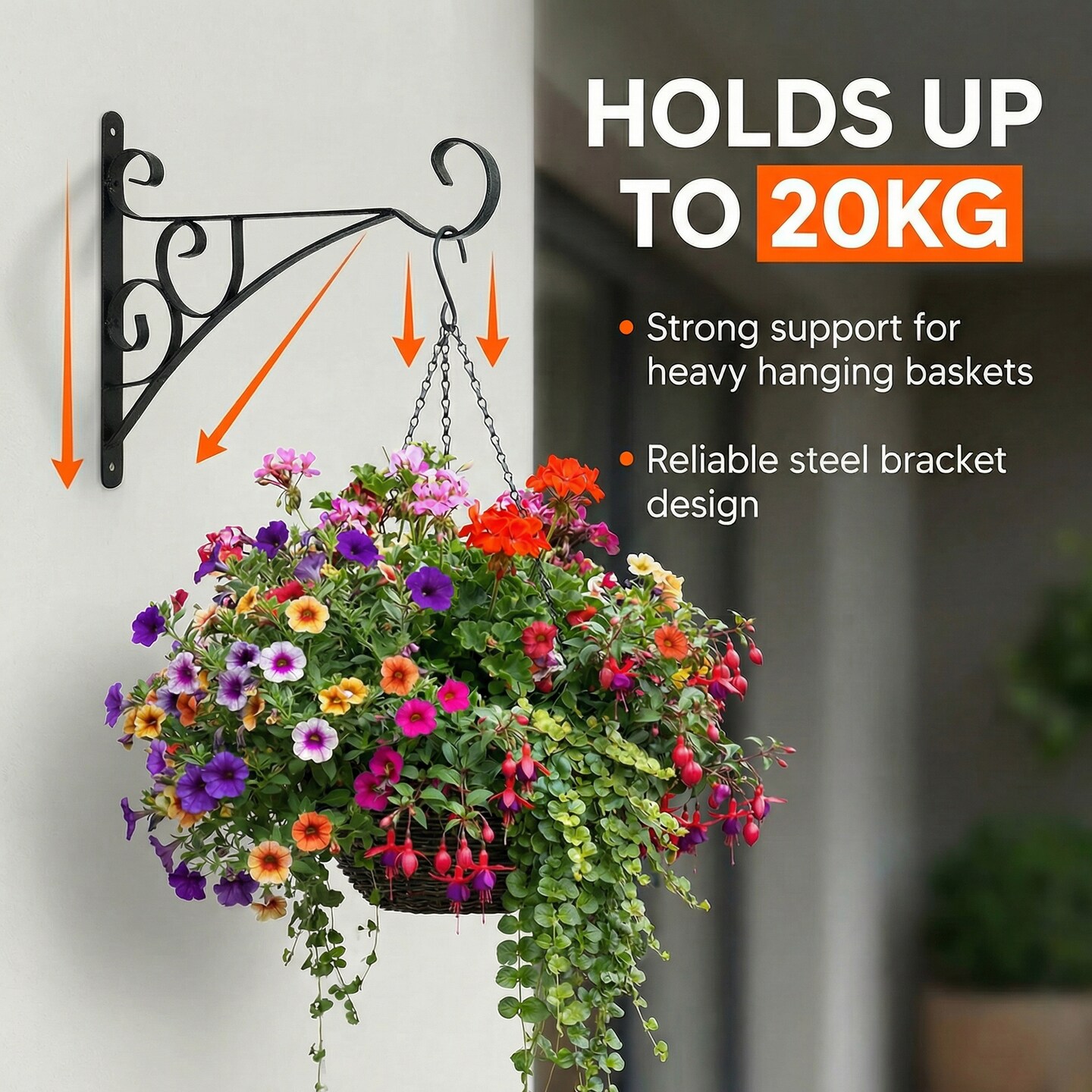 Scroll-Design Metal Wall Bracket for Hanging Accessories and Flowerpots for Indoor & Outdoor Use