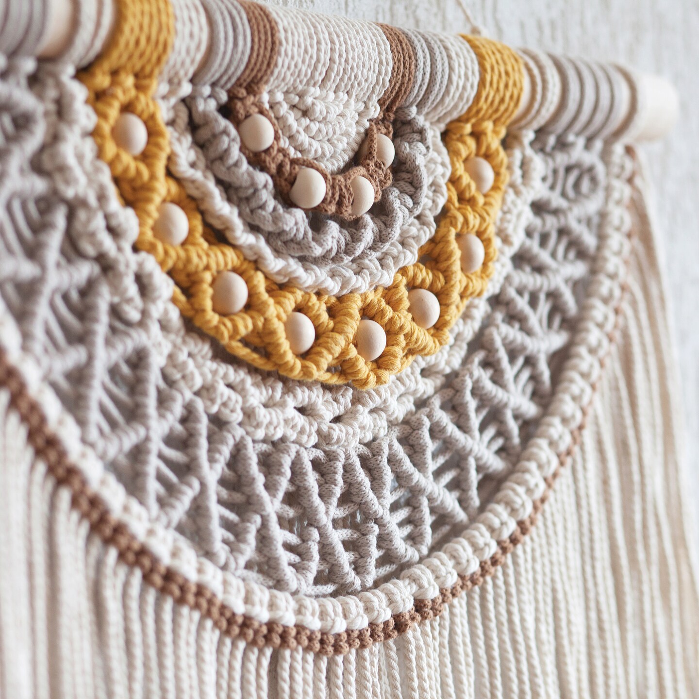 White Lion Macramé Cord – Cotton Rich Macrame Rope, 1 mm, 300 Feet, Yarn for Wall Decor, Crochet, Gift Wrapping, Wall Hanging, Plant Hangers, Handmade Crafts, Knitting