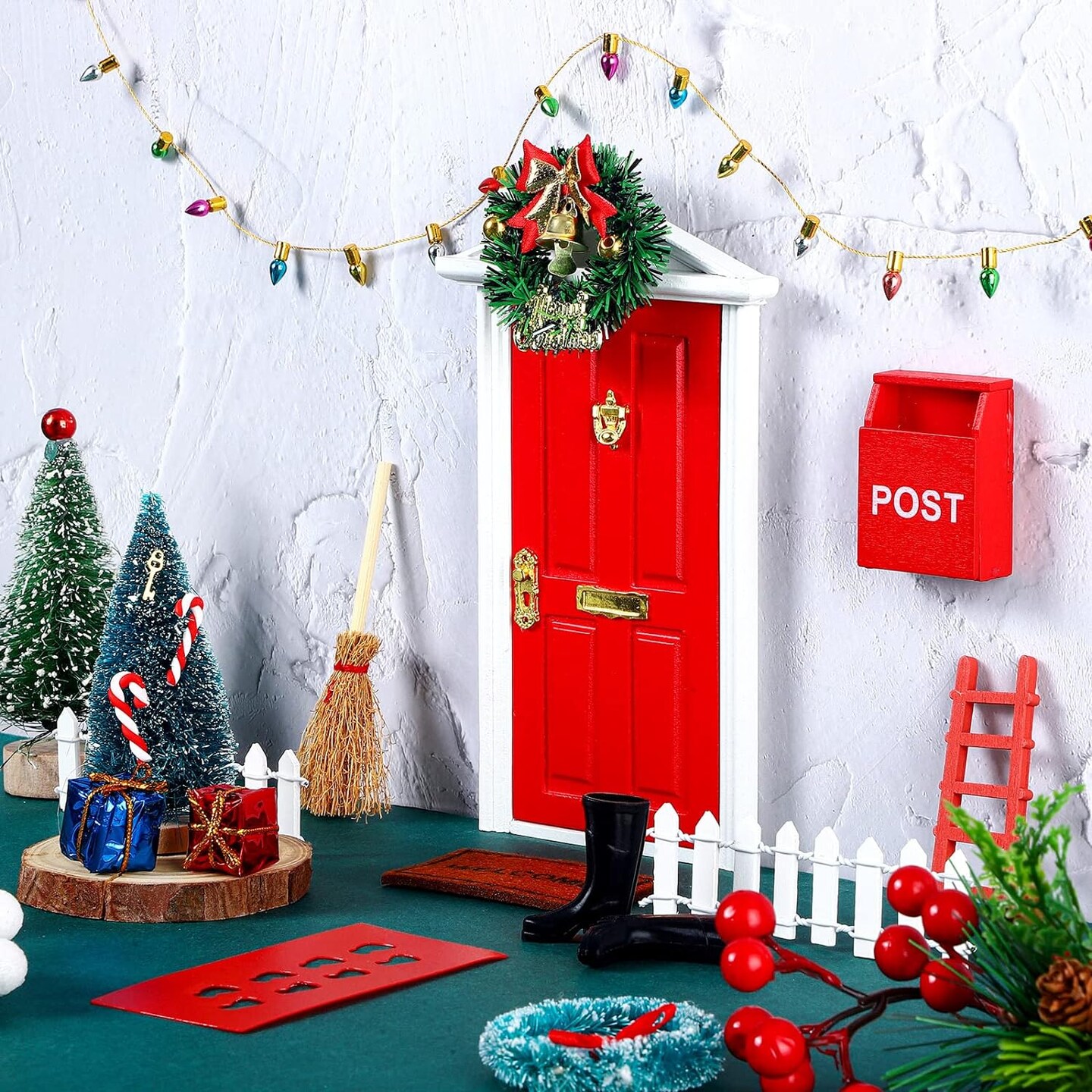 20 Pcs Christmas Elf Girl Fairy Doors Decorations Door Enchanted Fairy Doors Tiny Outdoor Xmas Decor Wooden Tiny Miniature for Child Xmas Accessories Fairy Tale (Red)