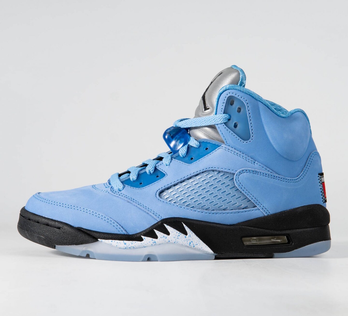 Air Jordan 5 Retro UNC University Blue Shoes