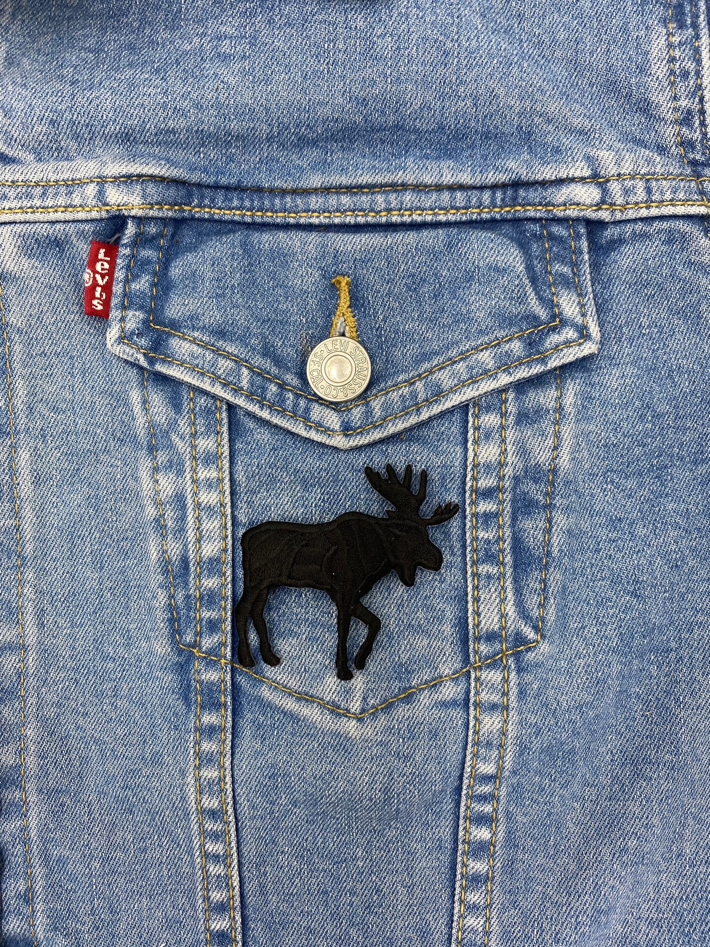 Black Moose Silhouette, Facing right, Animals, Embroidered, Iron on Patch