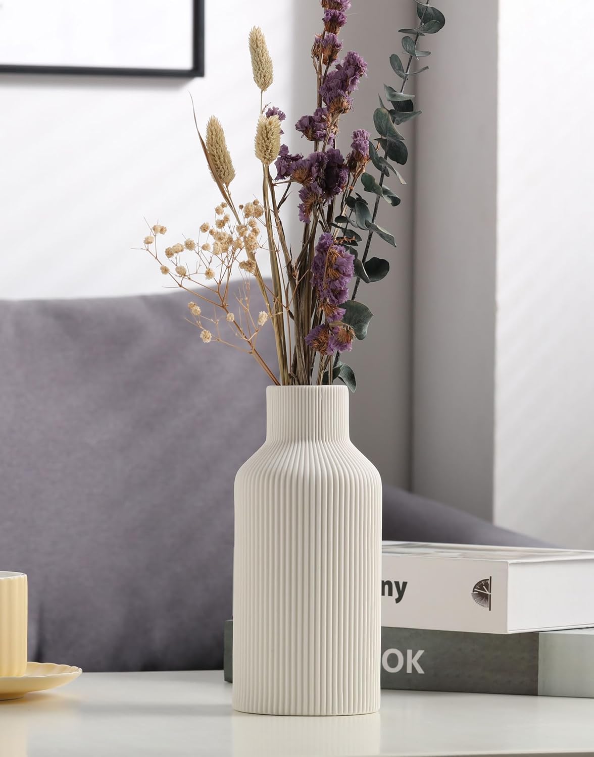 White Ceramic Flower Vase,Minimalist Modern Home Decoration,Small Pampas Grass Vases for Decor,Table,Shelf Bookshelf Decorative,Mantel,Entryway Decor and Centerpieces(8 in)