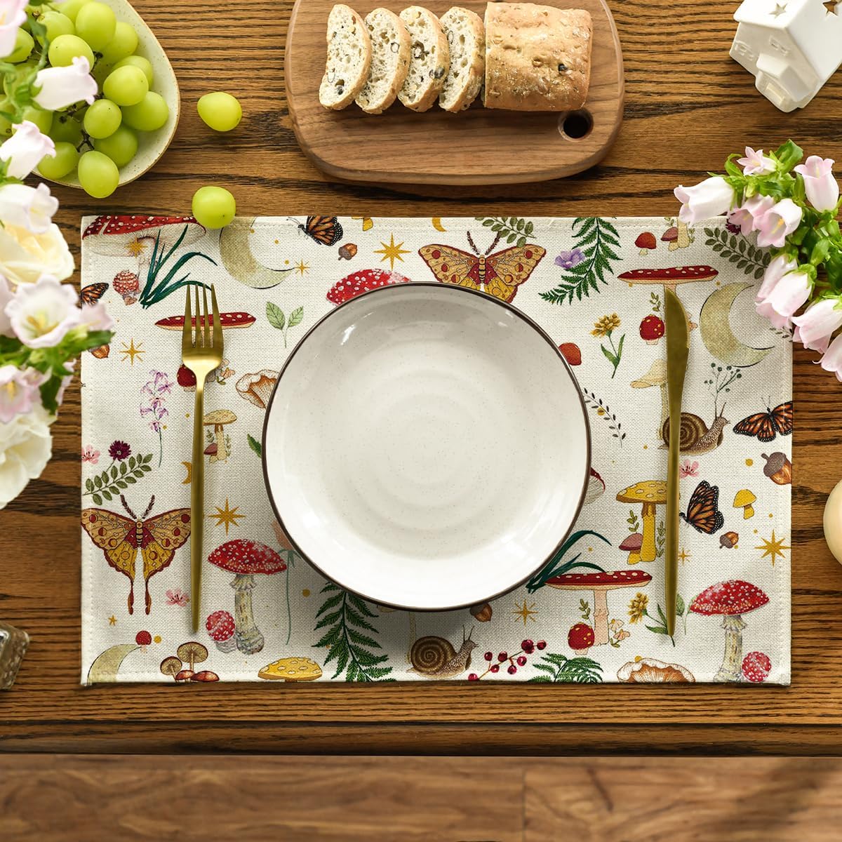 Beige Modern Mushroom Placemats Set of 4(Beige/Red)
