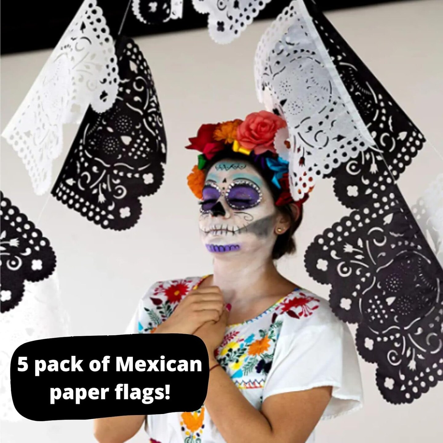 Dia de Los Muertos Decorations (White Black)