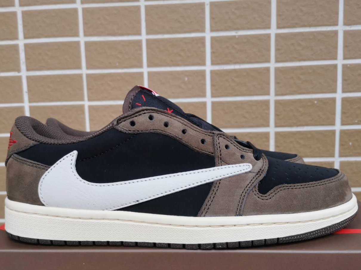 Air Jordan 1 Retro Low Travis Scott | MakerPlace by Michaels
