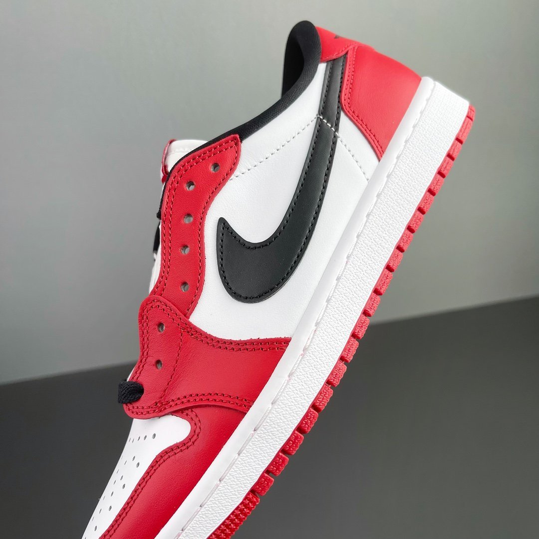 Air JORDAN 1 RETRO LOW OG CHICAGO | MakerPlace by Michaels