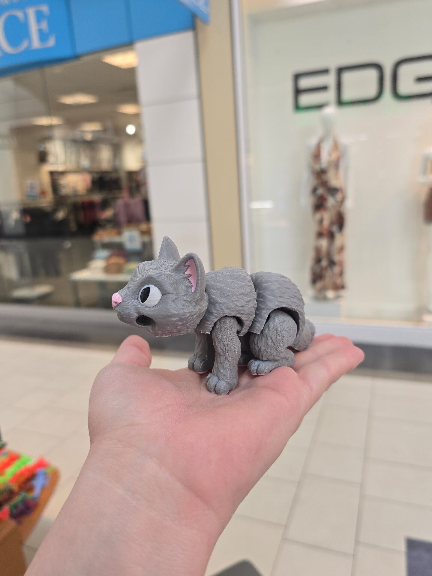 3D Printed Articulated Cat Figure , Customizable Color, Poseable