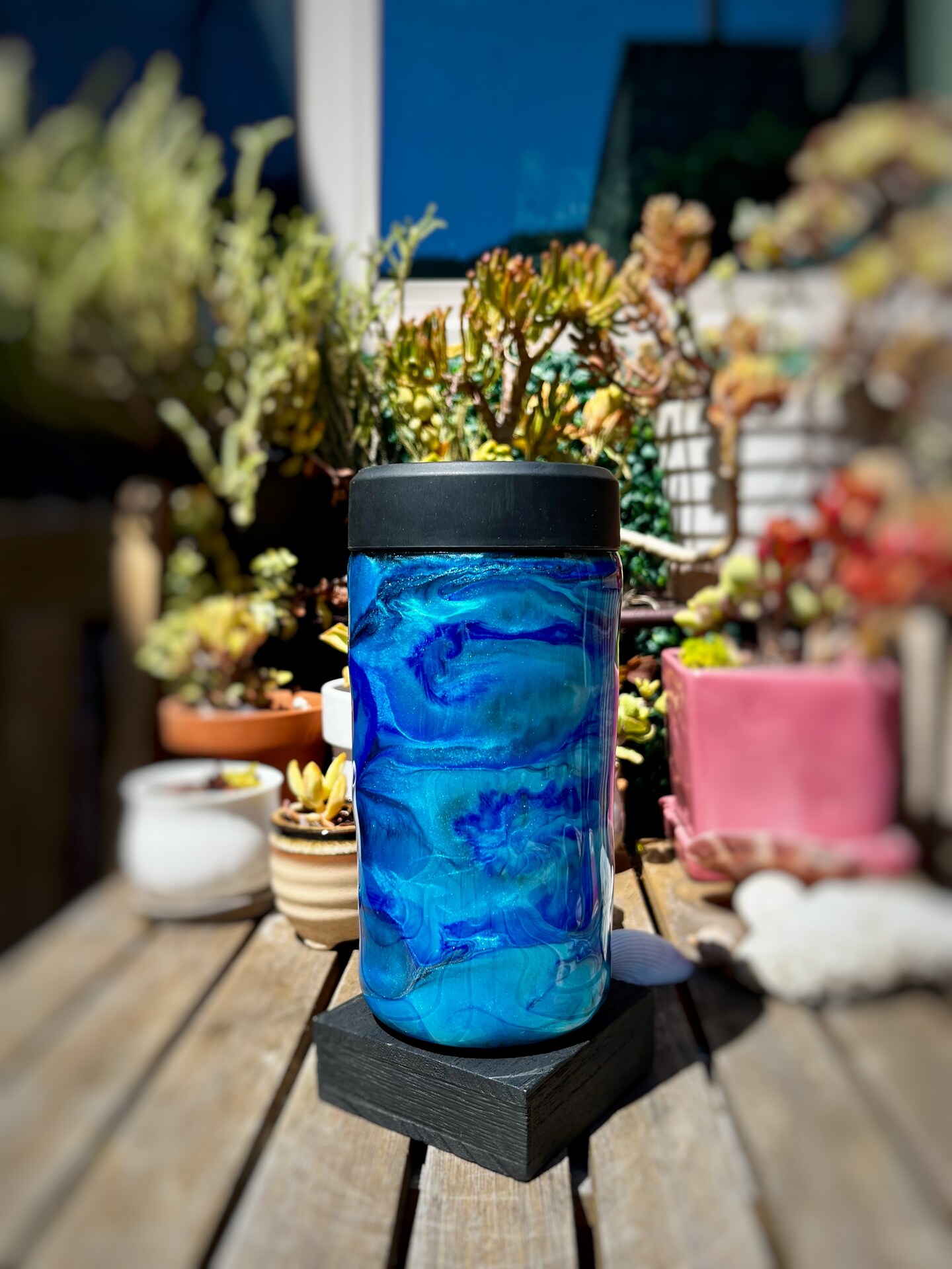 Frost Buddy Can and Bottle Cooler – Universal Fit, Keeps Drinks