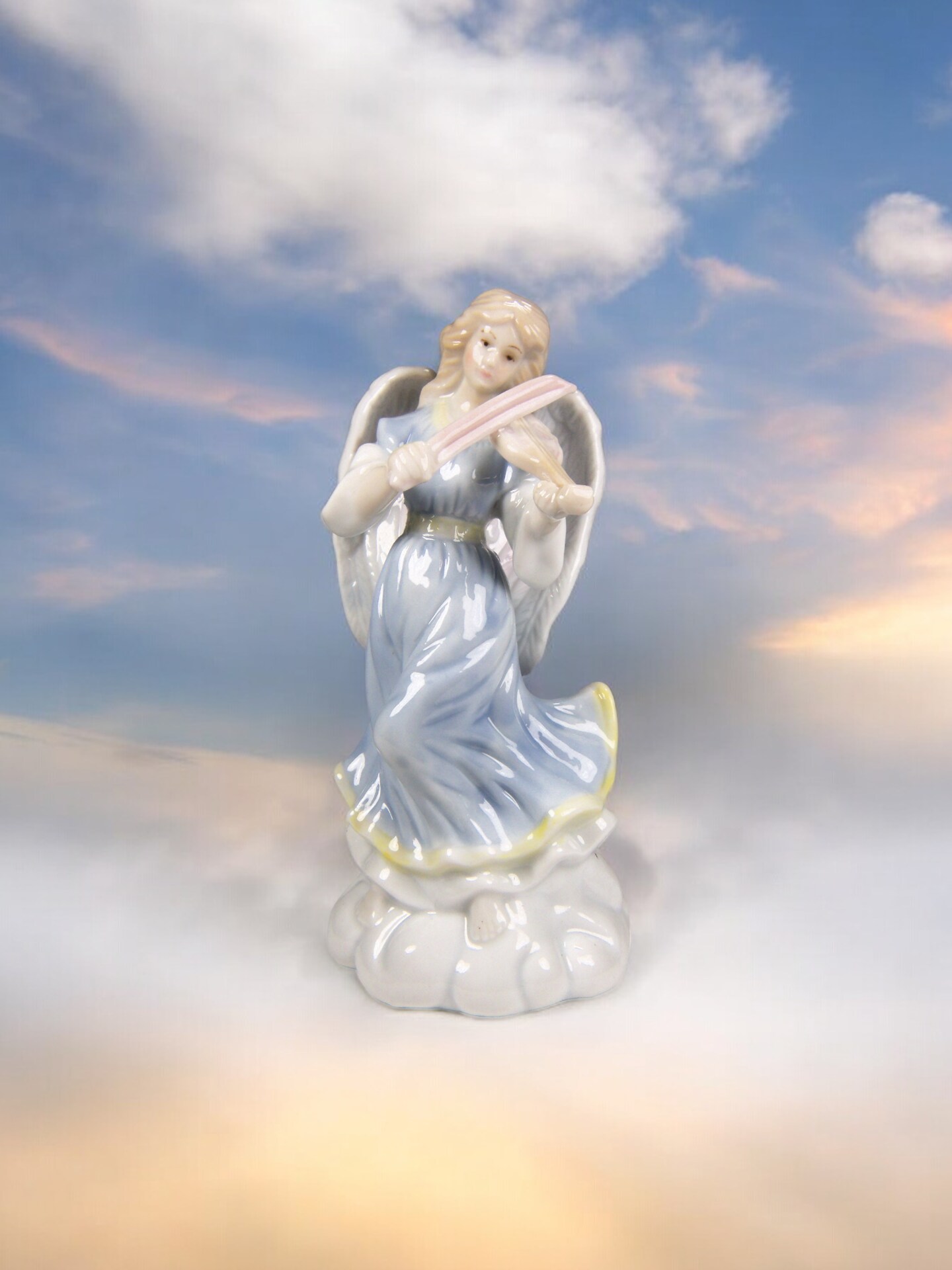 Ceramic Angel Playing Violin Figurine, Religious Decor, Religious Gift, Gift for Her, Gift for Mom, Vintage Decor