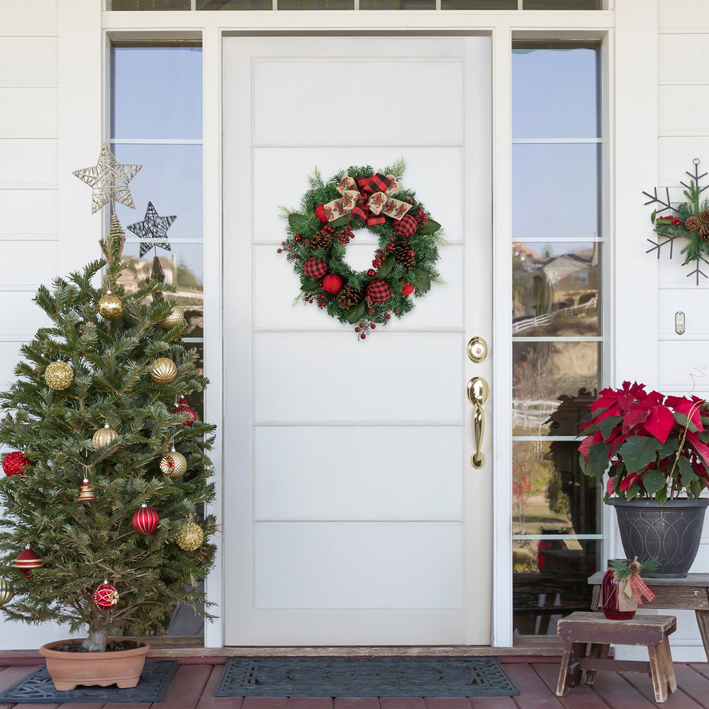 Northlight Pine Artificial Christmas Wreath with Bows and Plaid Ornaments - 24" - Unlit