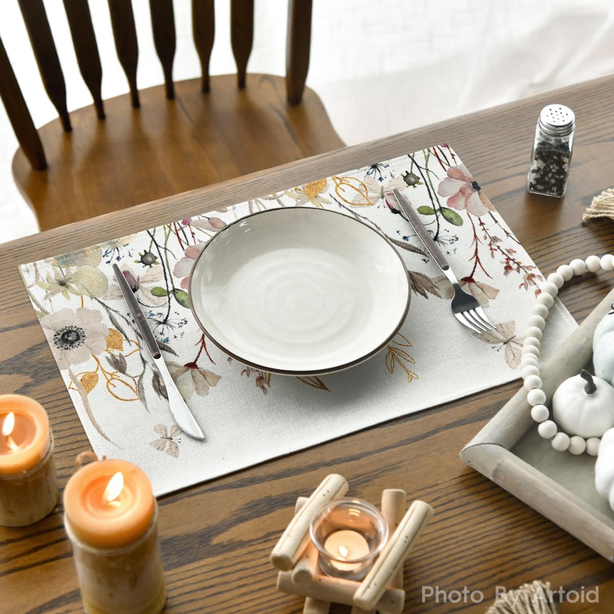 Set of 4 Wildflowers Floral Fall Placemats - 12x18 Inch (Beige)