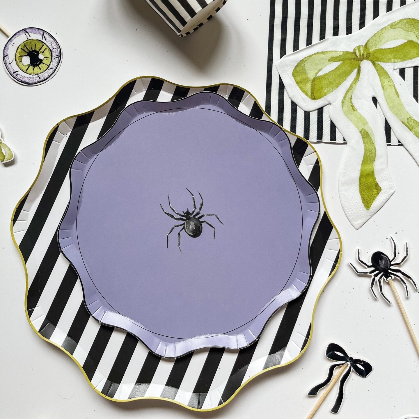 Halloween Solid Dessert Plates (12pcs)